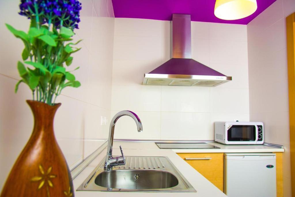 Apartamentos 16:9 Suites Almería Buitenkant foto