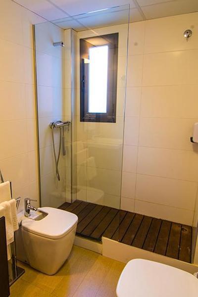 Apartamentos 16:9 Suites Almería Buitenkant foto